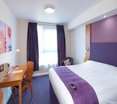 Room
 di Premier Inn Gatwick Manor Royal