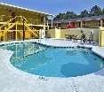 Pool
 di Econo Lodge Inn & Suites at Ft. Benning