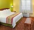 Room
 di Towne Place Suites Miami Airport West/ Doral