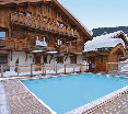 Pool
 di Park & Suites Prestige Megève Les Loges Blanches