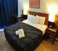 Room
 di Cullen Bay Resorts