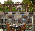 Terrace
 di The Romanos, A Luxury Collection Resort