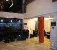 Lobby
 di QUBE Studios (Glow Greater Noida)