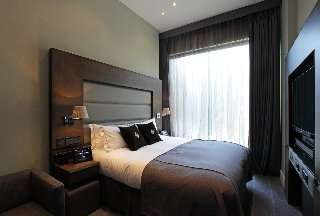 Room
 di Eccleston Square London