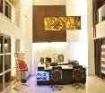 Lobby
 di The Pearl Hotel Delhi