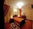 Room
 di Savoy Petit