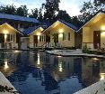 Pool
 di Blue Lagoon Inn & Suites