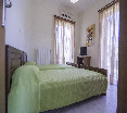 Room
 di Anilio Plaza