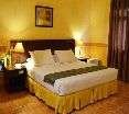 Room
 di The Ritz Hotel at Garden Oases
