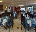 Restaurant
 di Country Inn & Suites By Carlson Mussoorie