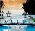 Pool
 di Desroches Island Resorts