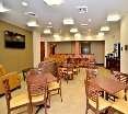 Restaurant
 di Sleep Inn & Suites Fort Campbell