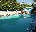 Pool
 di Willows Elite Resort