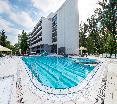Pool
 di Danubius Health Spa Resort Balnea Eslanade Palace