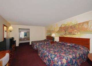 Room
 di Rodeway Inn & Suites Landmark Inn