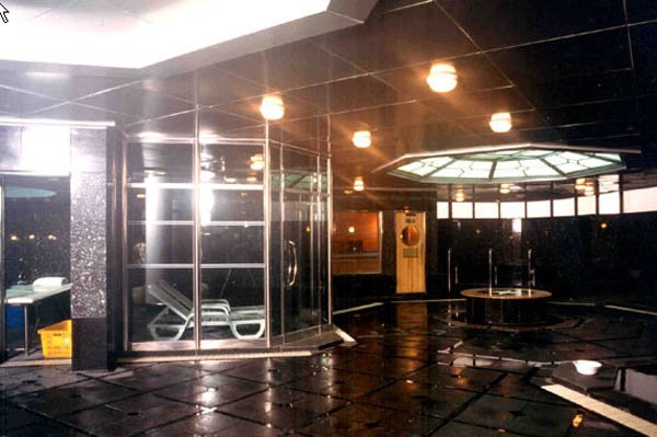 Sports and Entertainment
 di Paragon