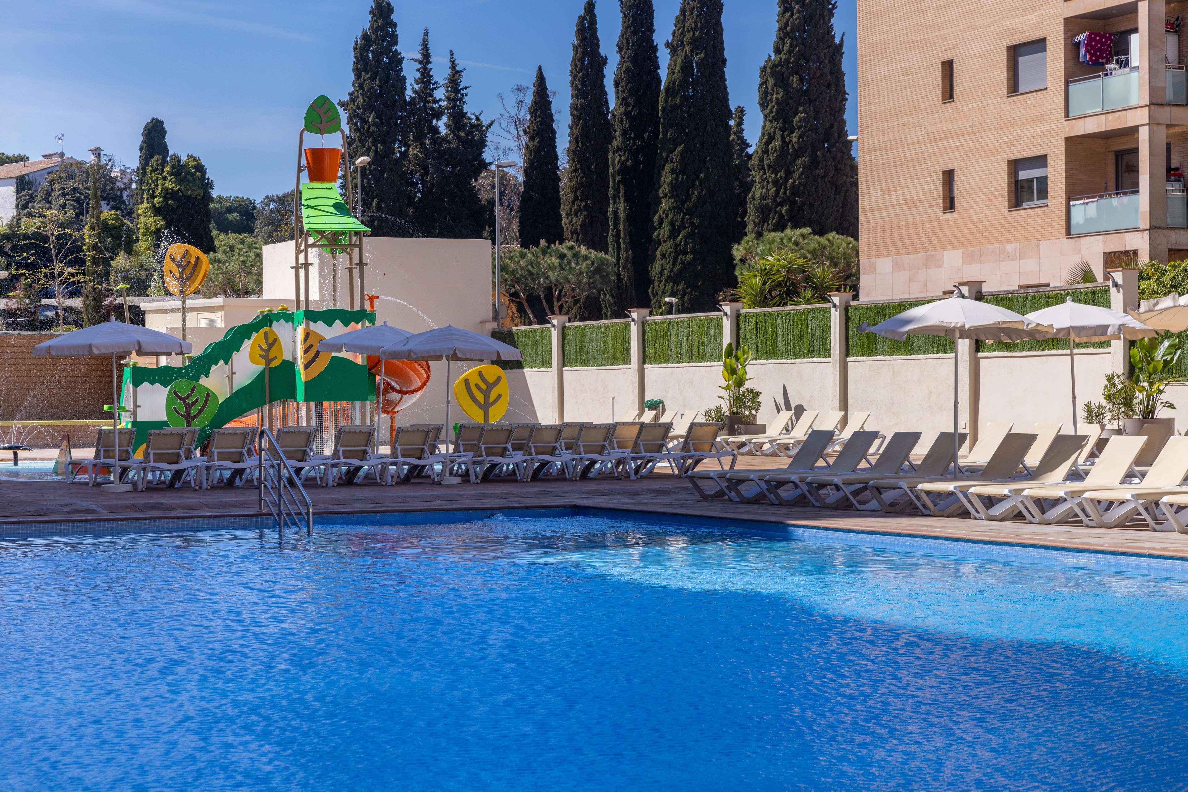 Hotel htop Royal Beach by null