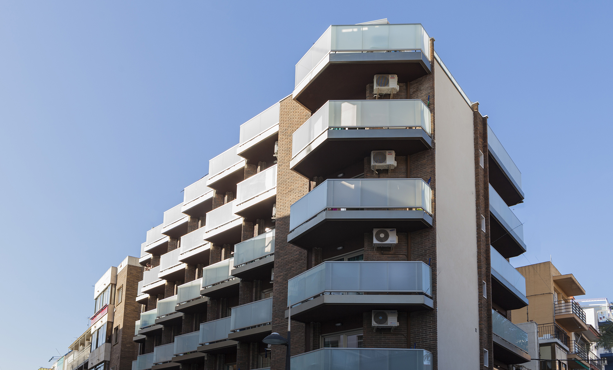 Estudios Benidorm by null