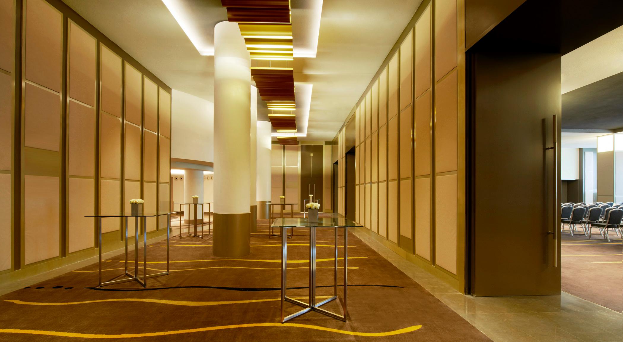 The Palace, A Luxury Collection Hotel - photo