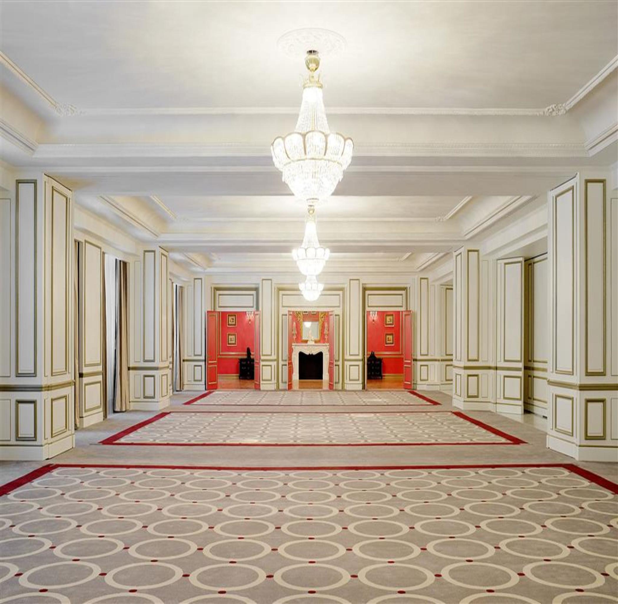 The Palace, A Luxury Collection Hotel - photo