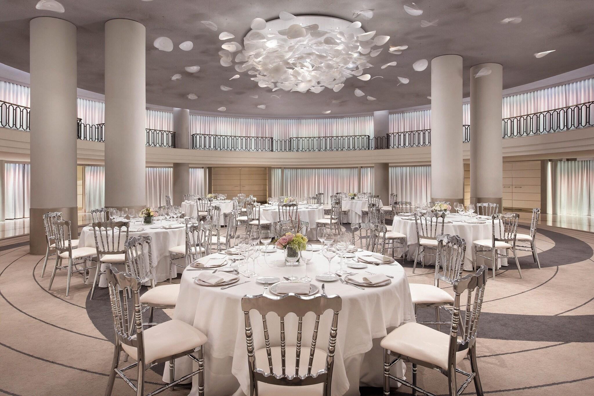 The Palace, A Luxury Collection Hotel - photo