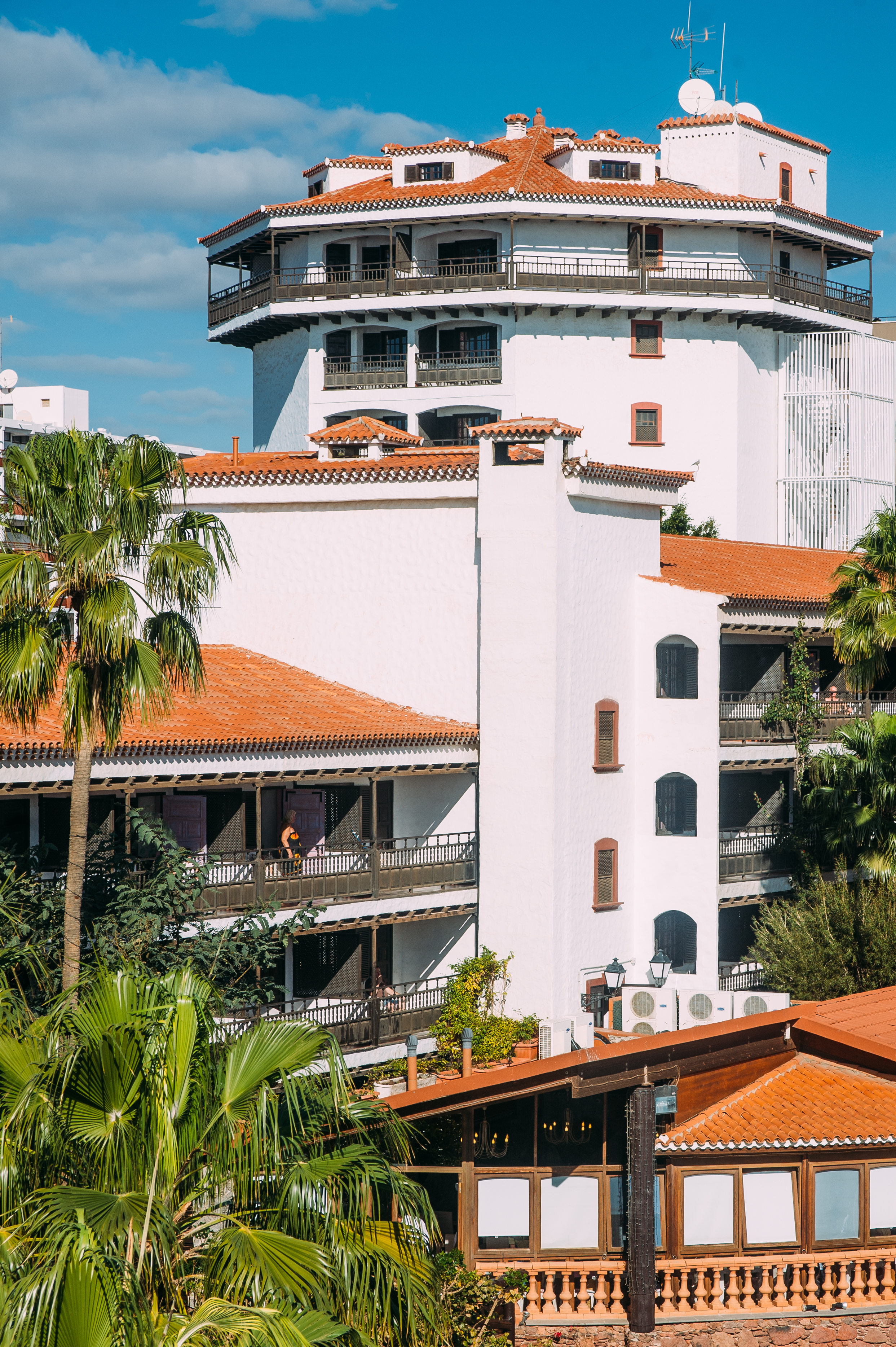 Hotel Parque Tropical by null