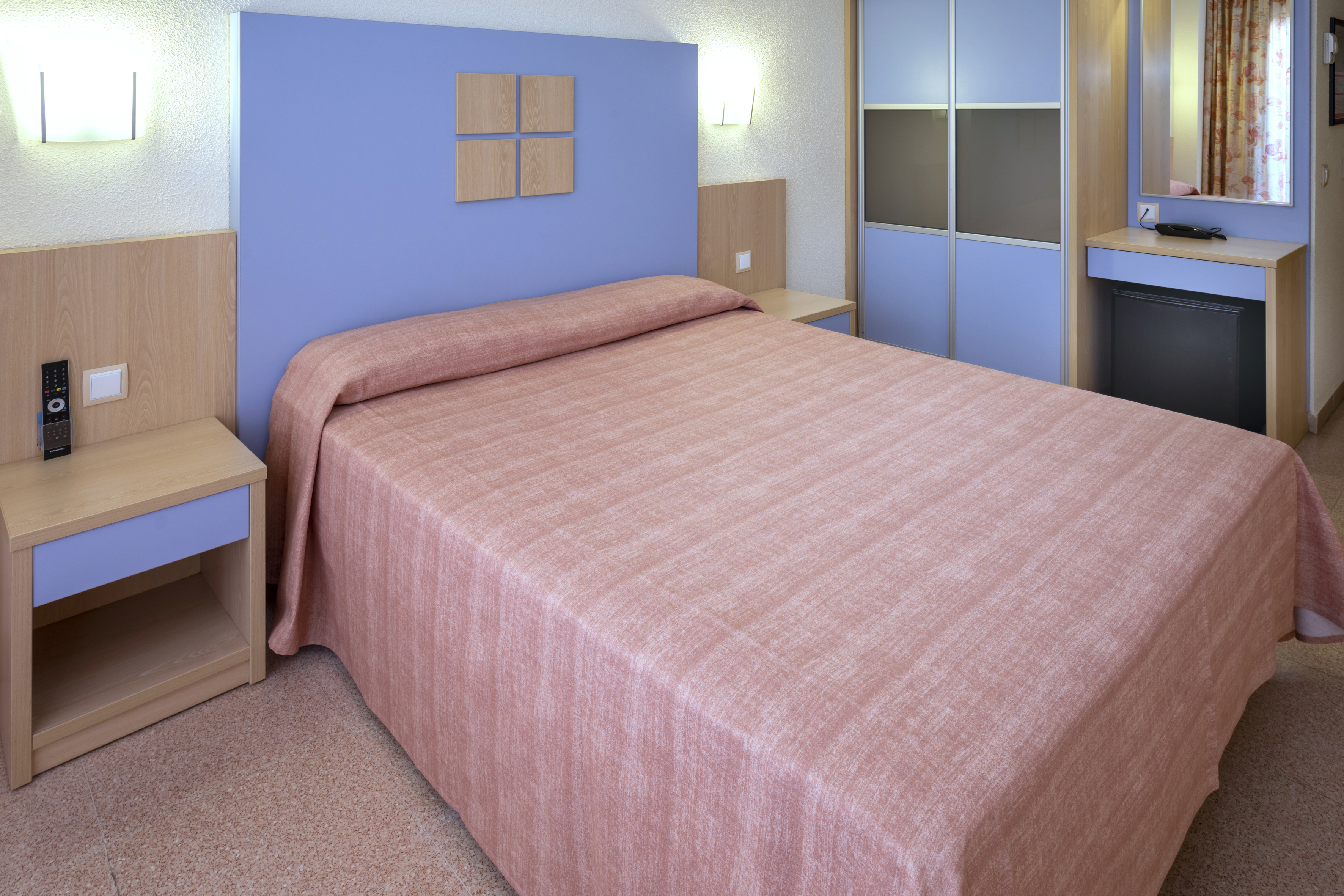 Caprici Beach Hotel & Spa