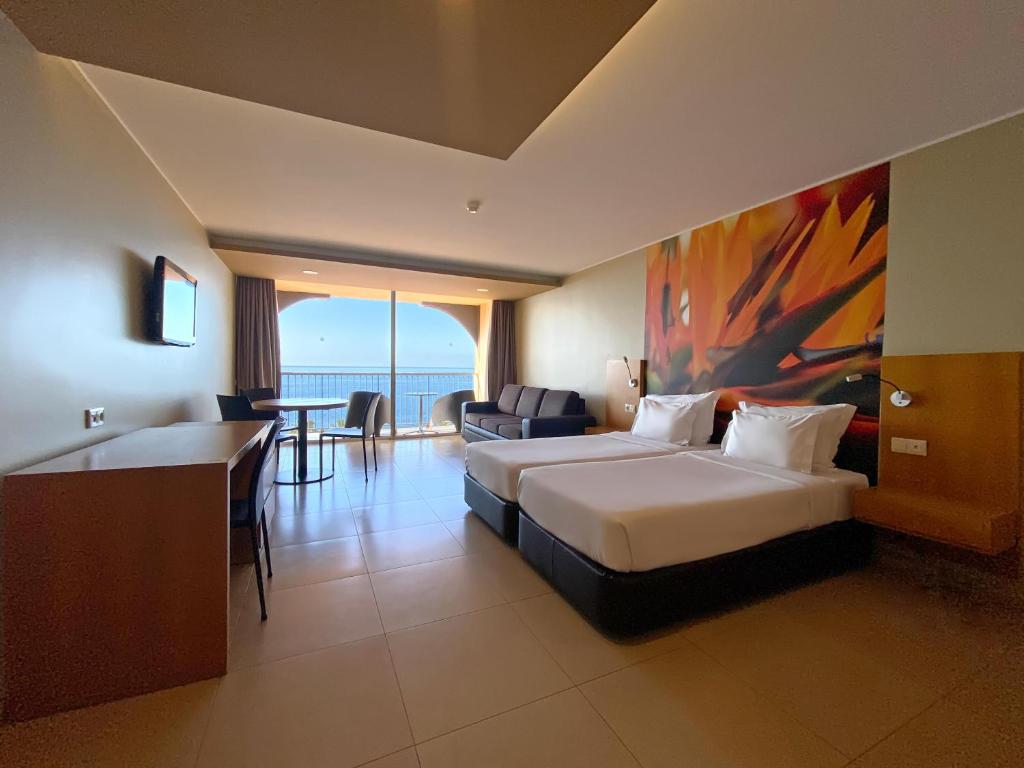 Habitación, tipo estudio, vistas al mar