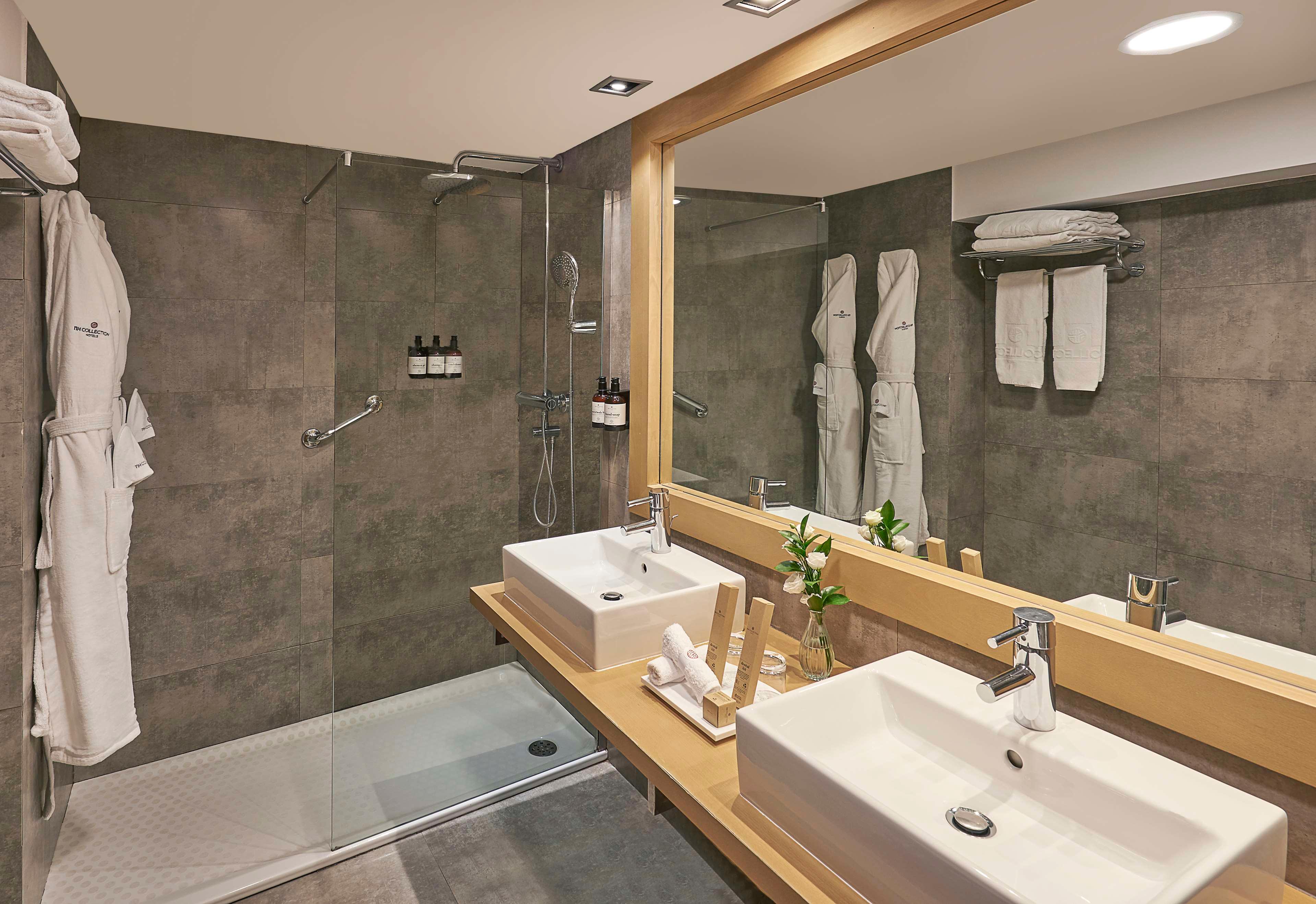 Hotel NH Collection Cáceres Palacio de Oquendo by null