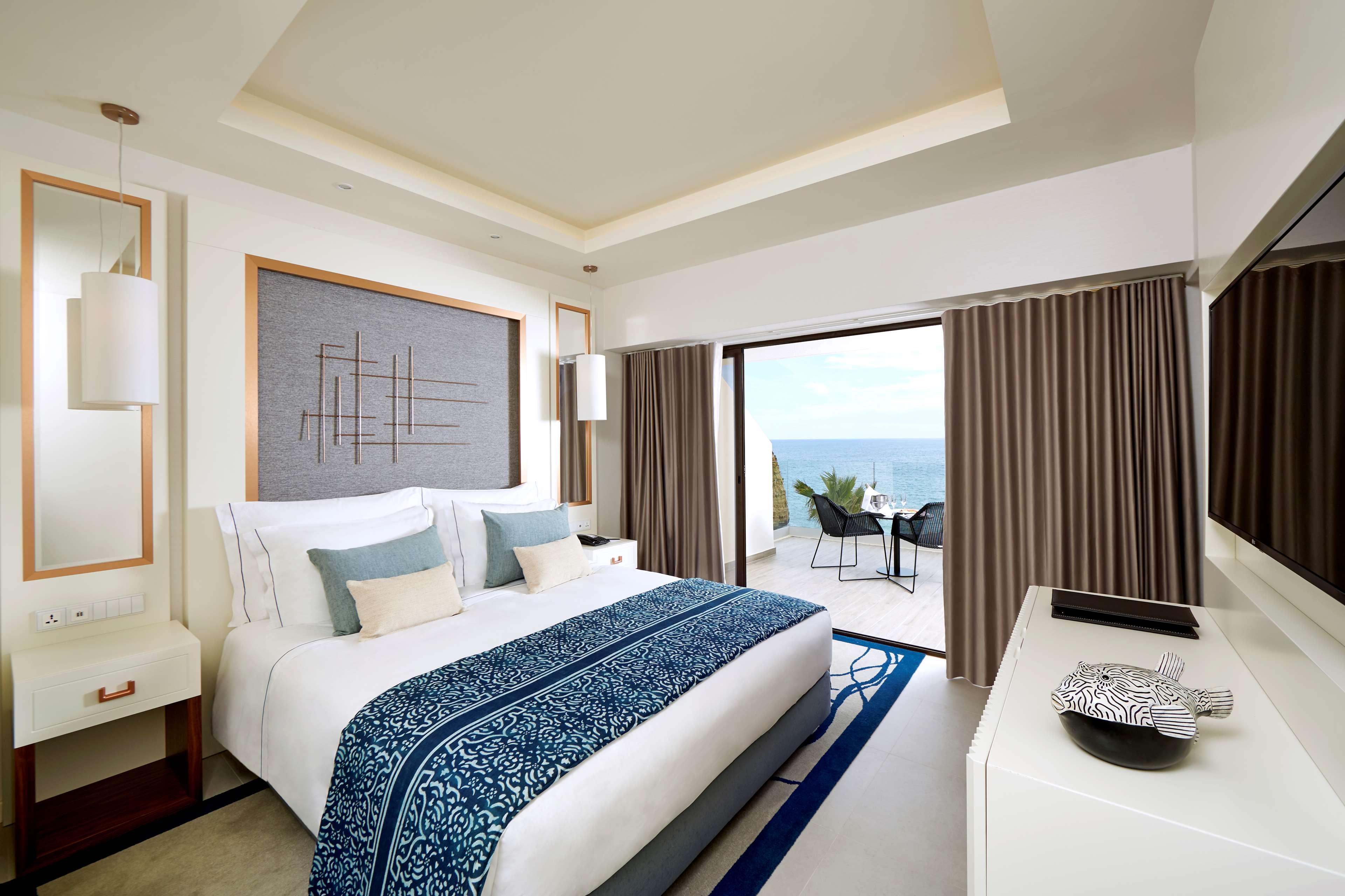 Tivoli Carvoeiro Algarve Resort by null