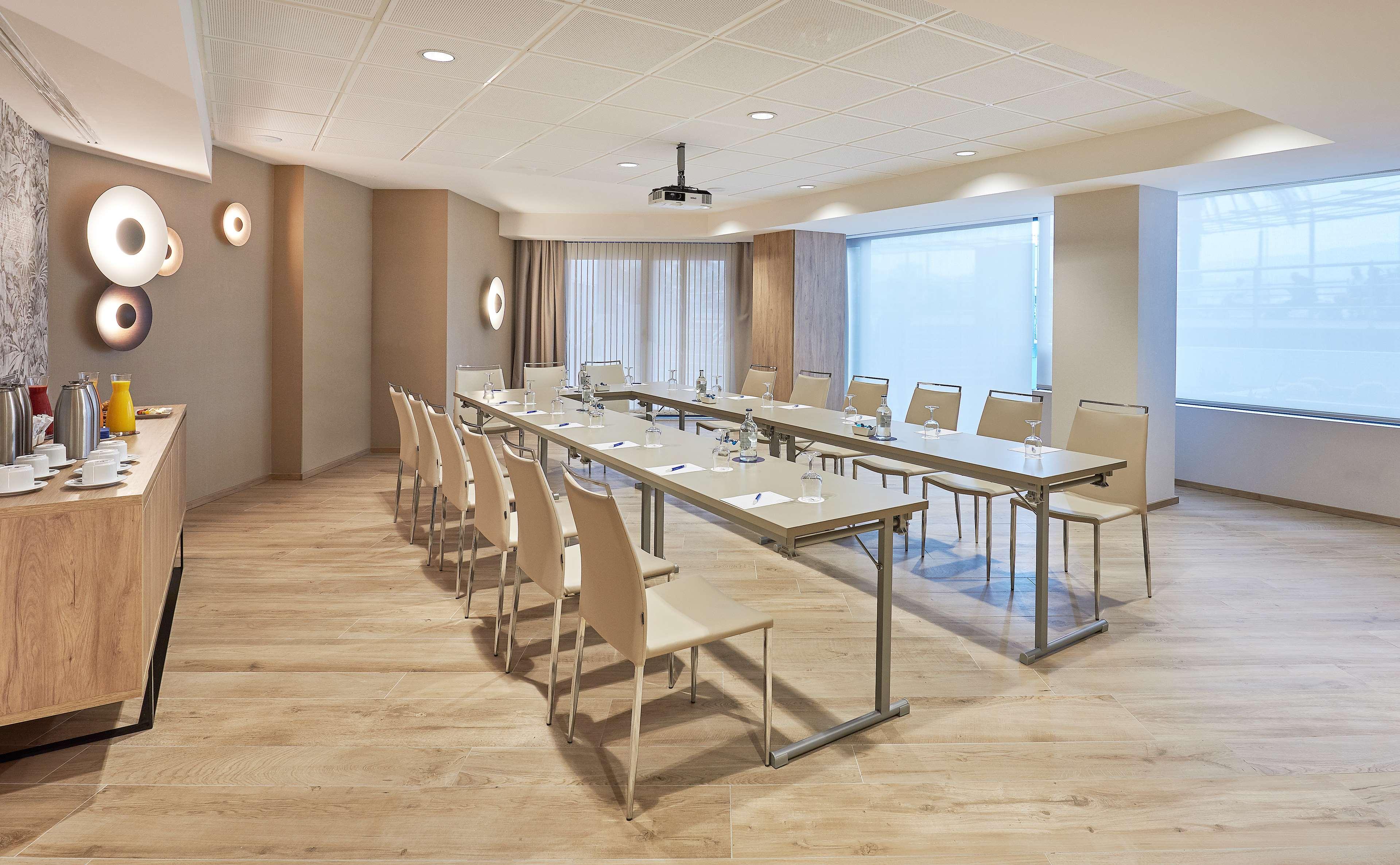 Hotel NH Imperial Playa by null