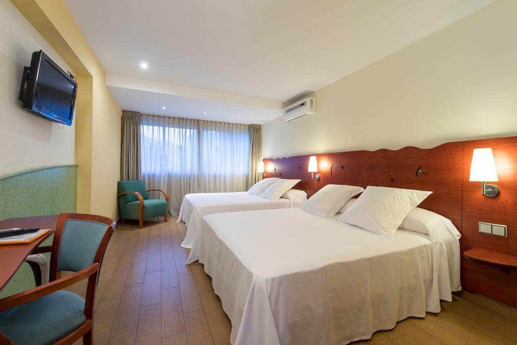 Climia Benidorm Plaza 4*