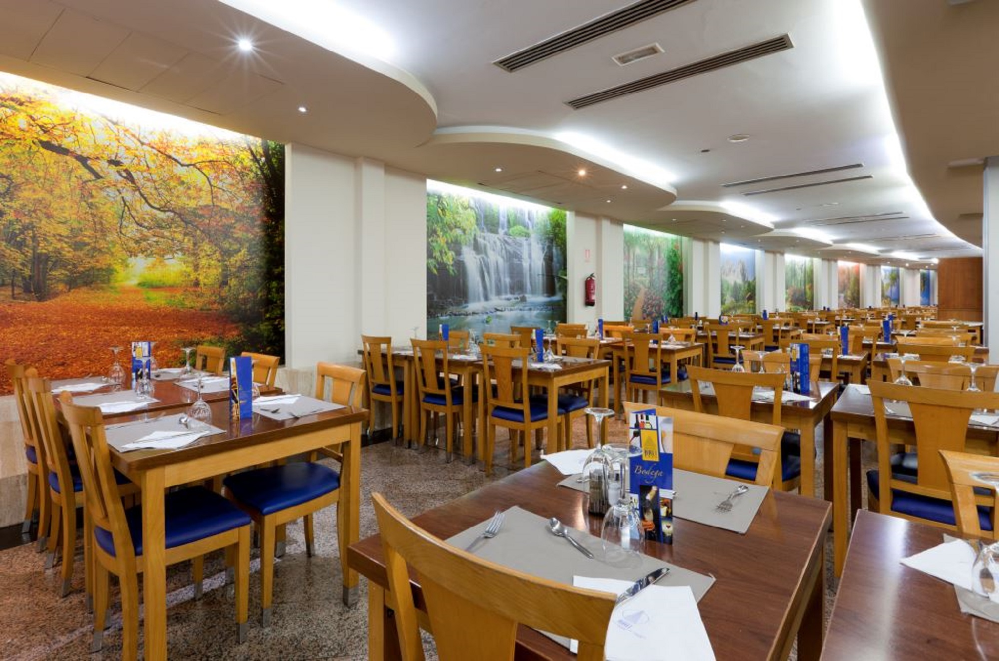 Gran Hotel Bali by null