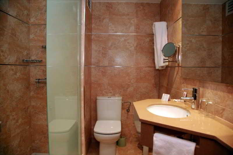 Helios Lloret de Mar by null