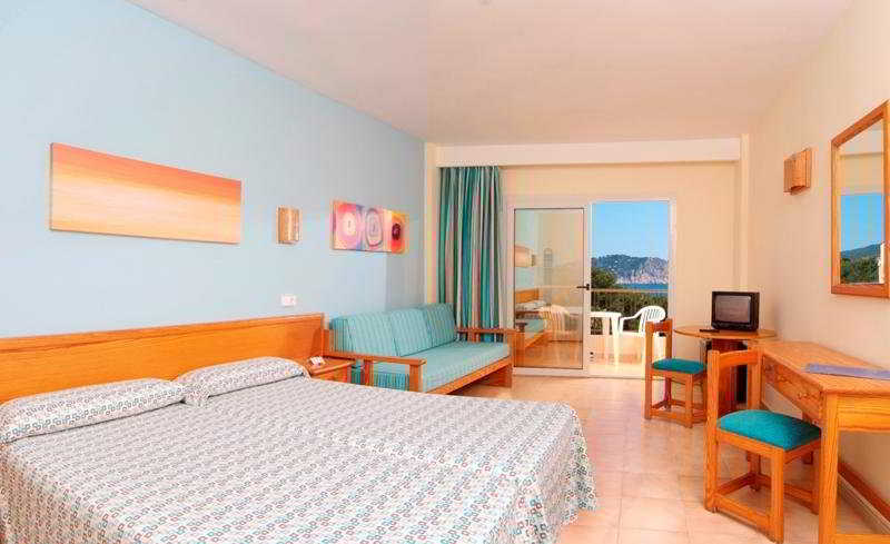 Invisa Hotel Club Cala Blanca - 1