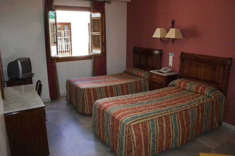 Hostal Maestre by null