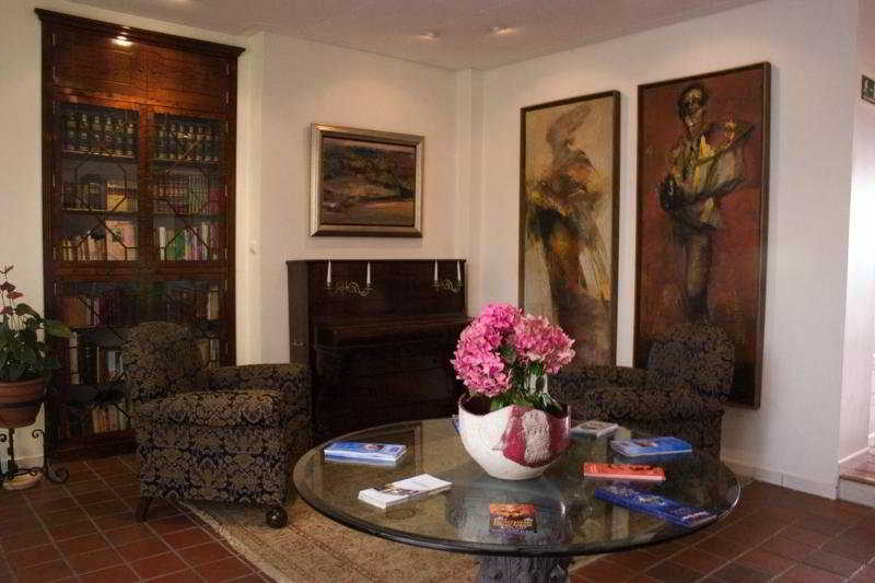 Hostal Maestre by null