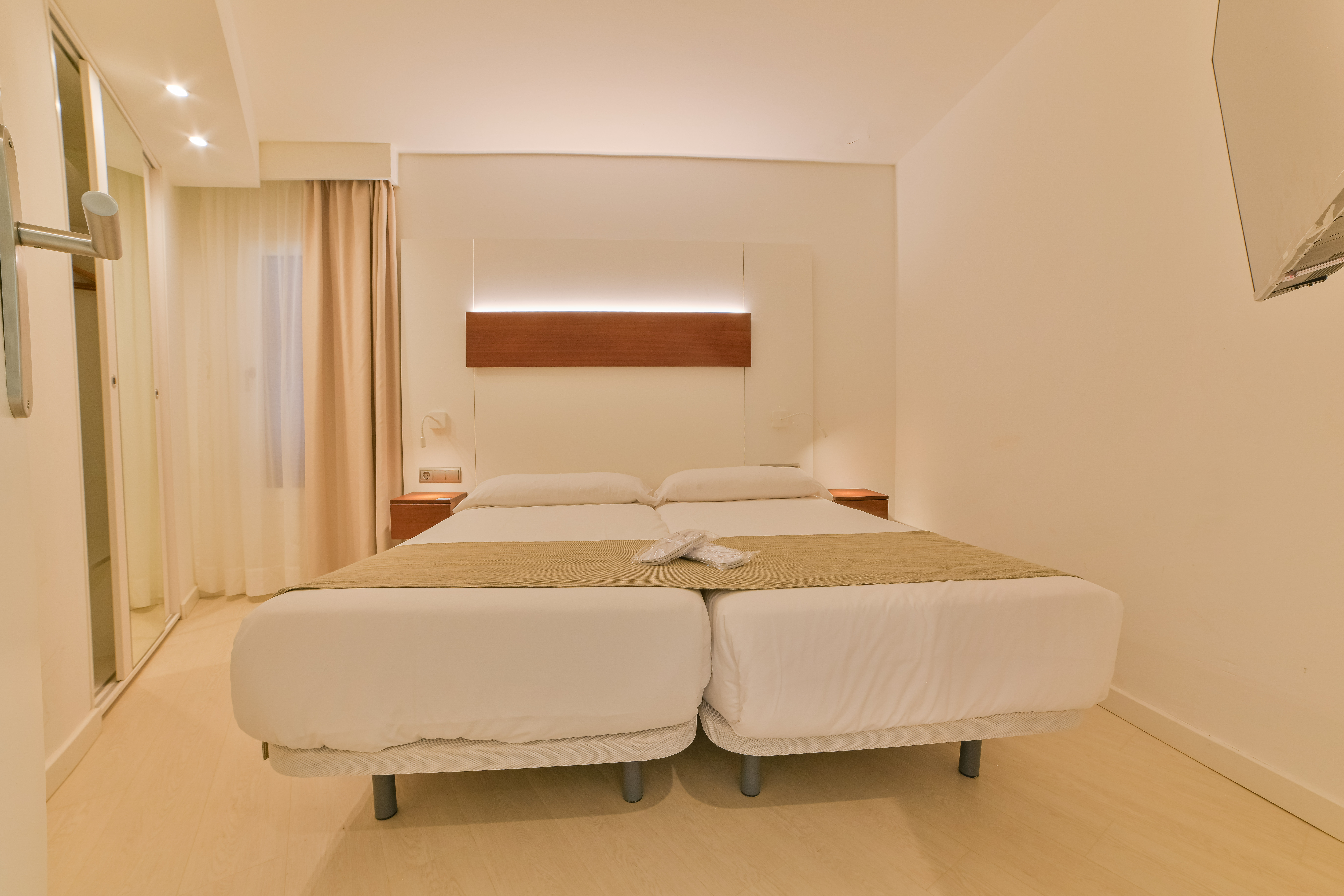 Azul Playa Apartments
