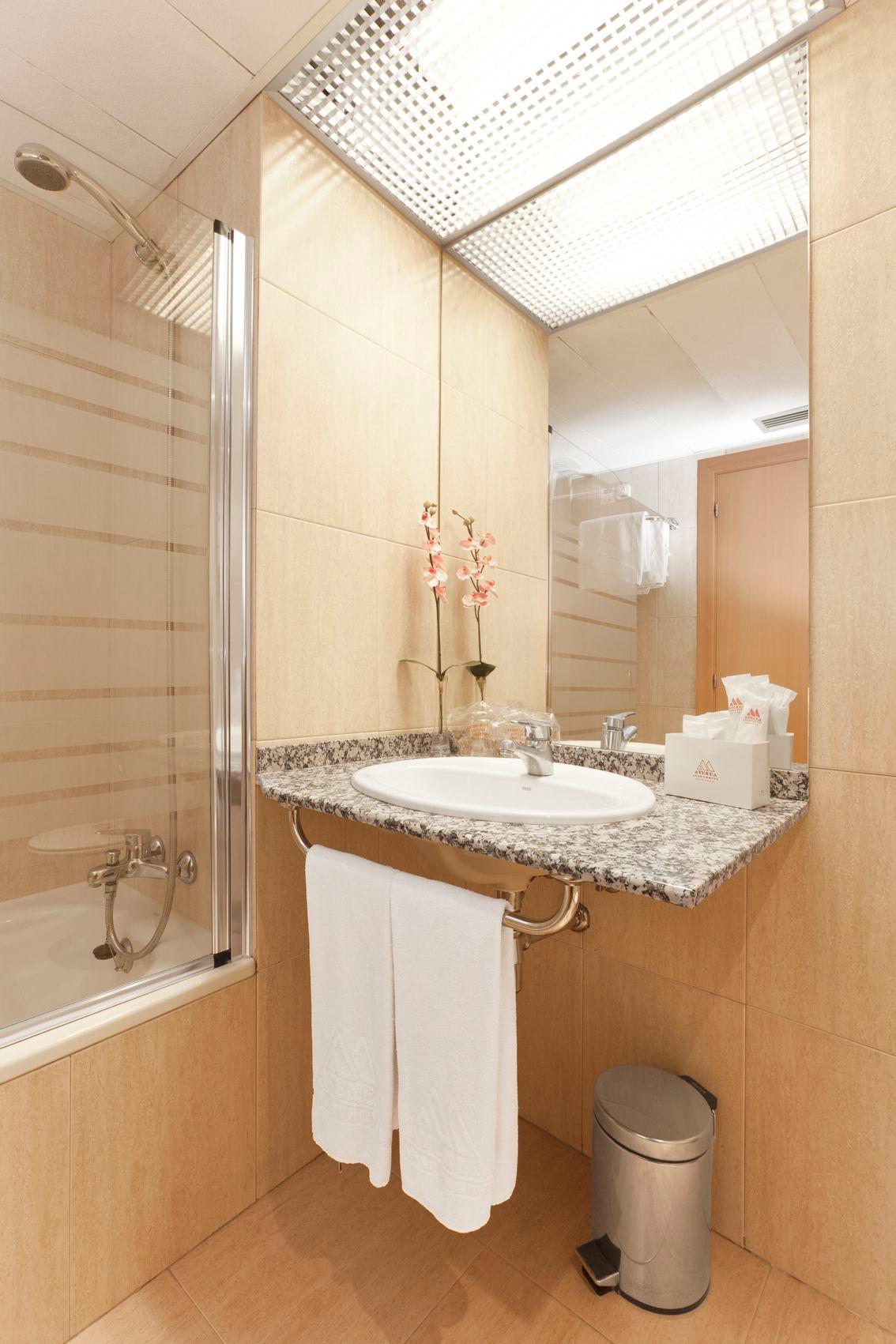 Aparthotel Atenea Valles