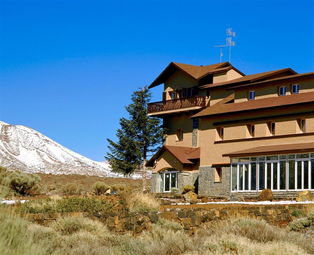 Parador de Cañadas del Teide by null