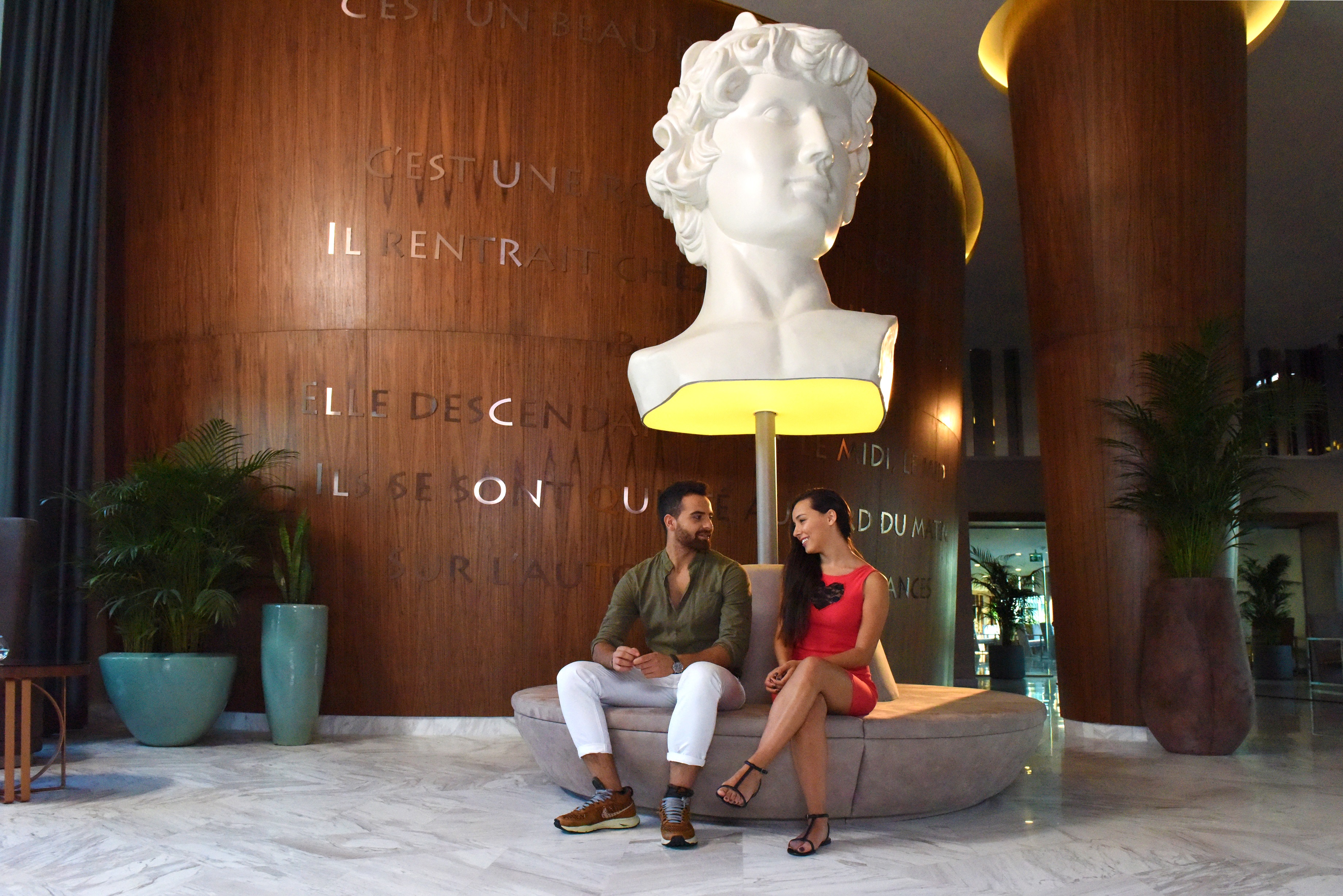 Side Star Elegance - фото