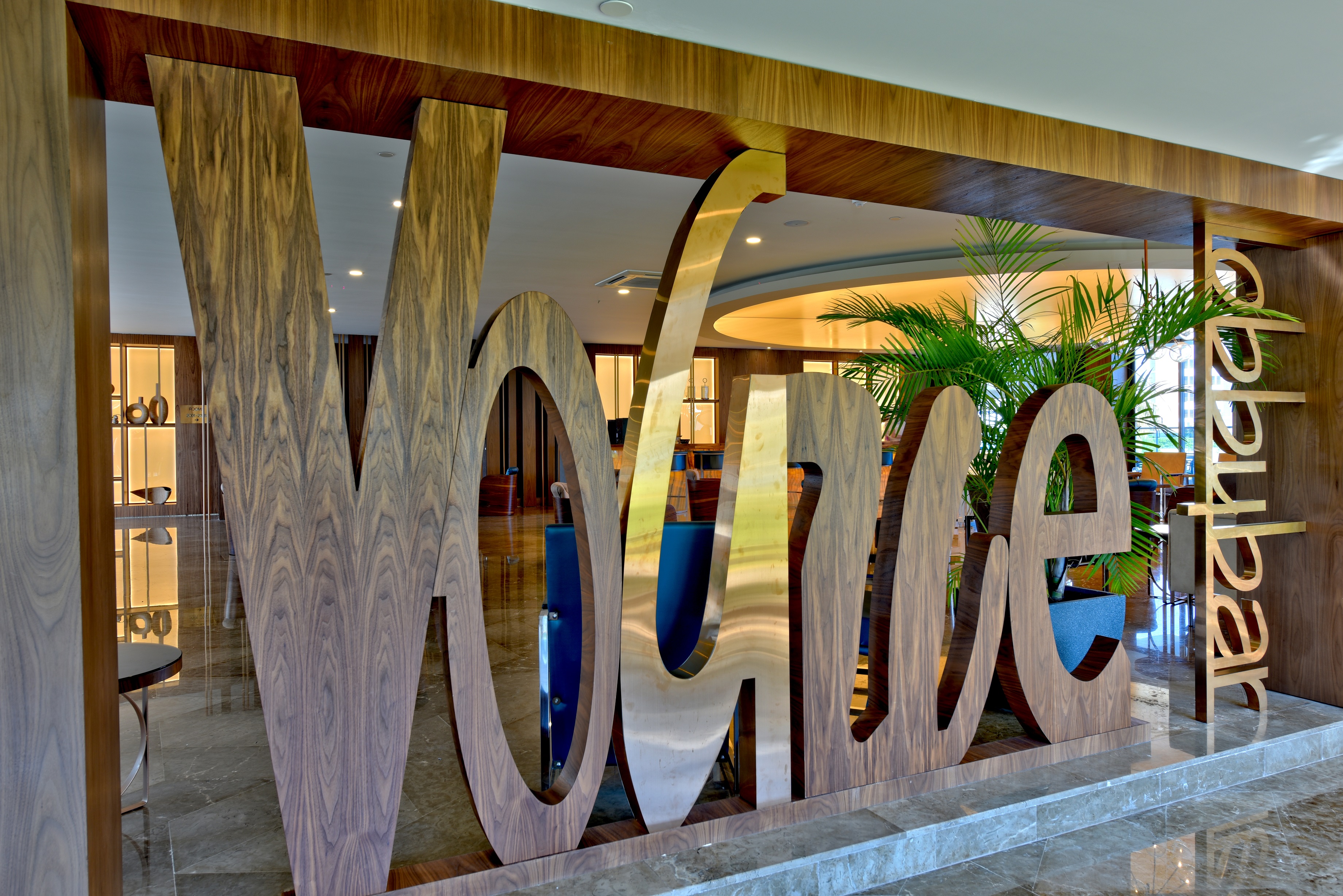 Side Star Elegance - фото