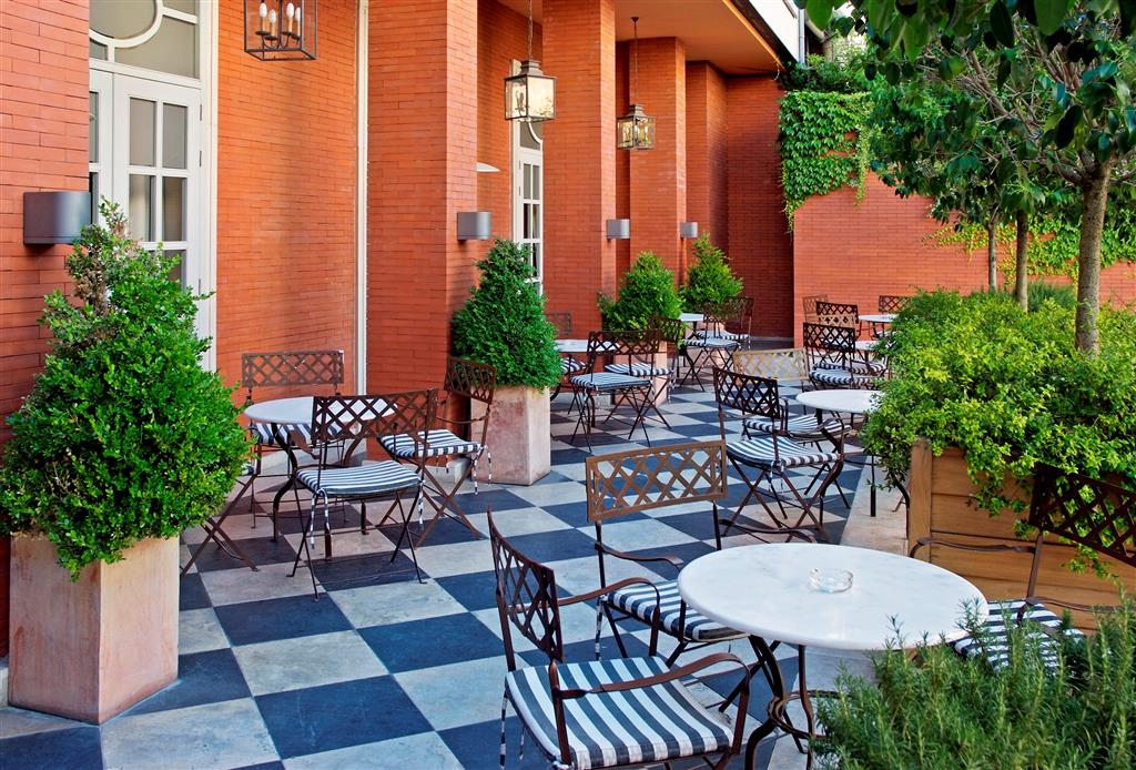 Hotel Recoletos by null