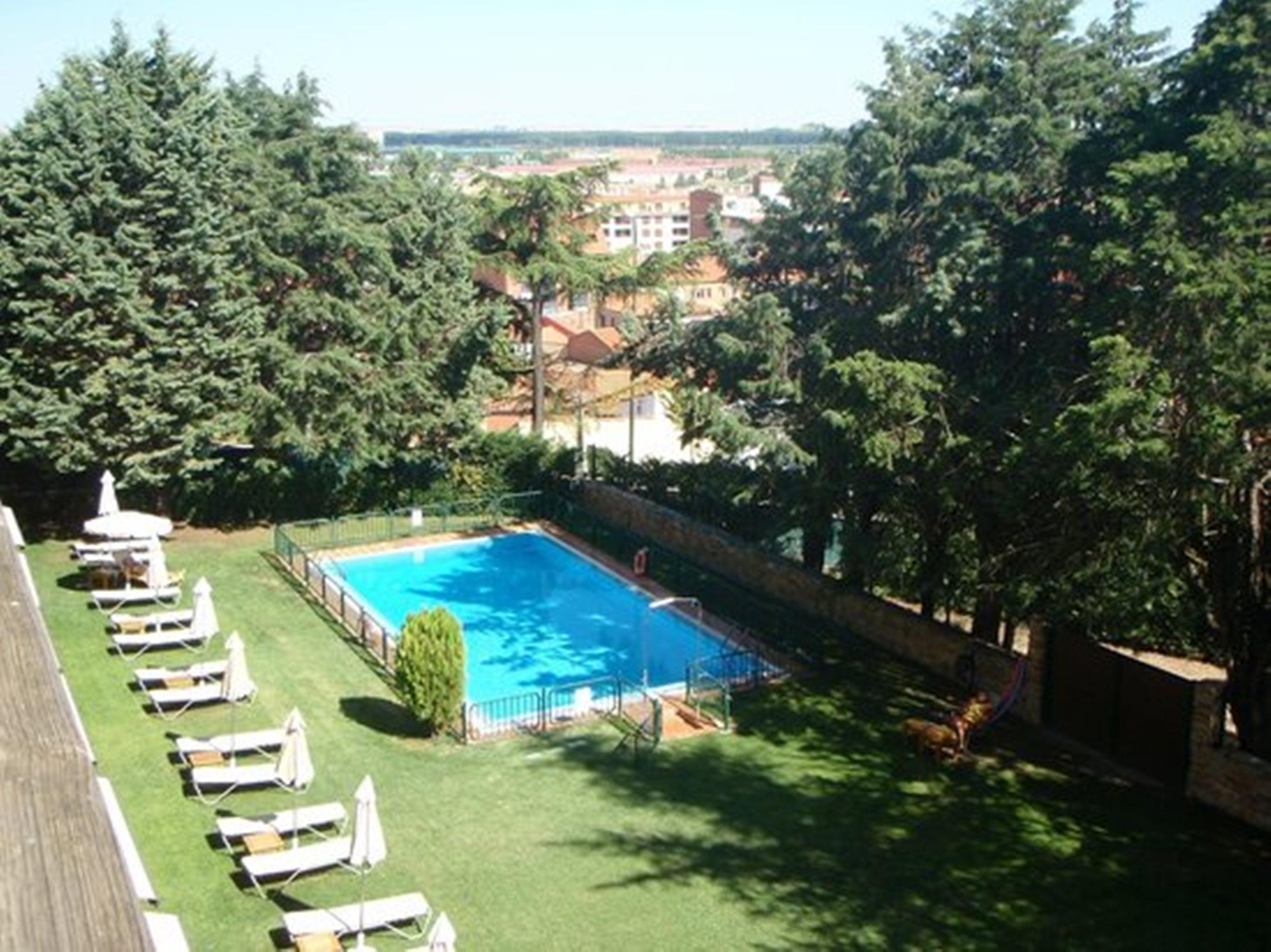 Parador de Benavente by null