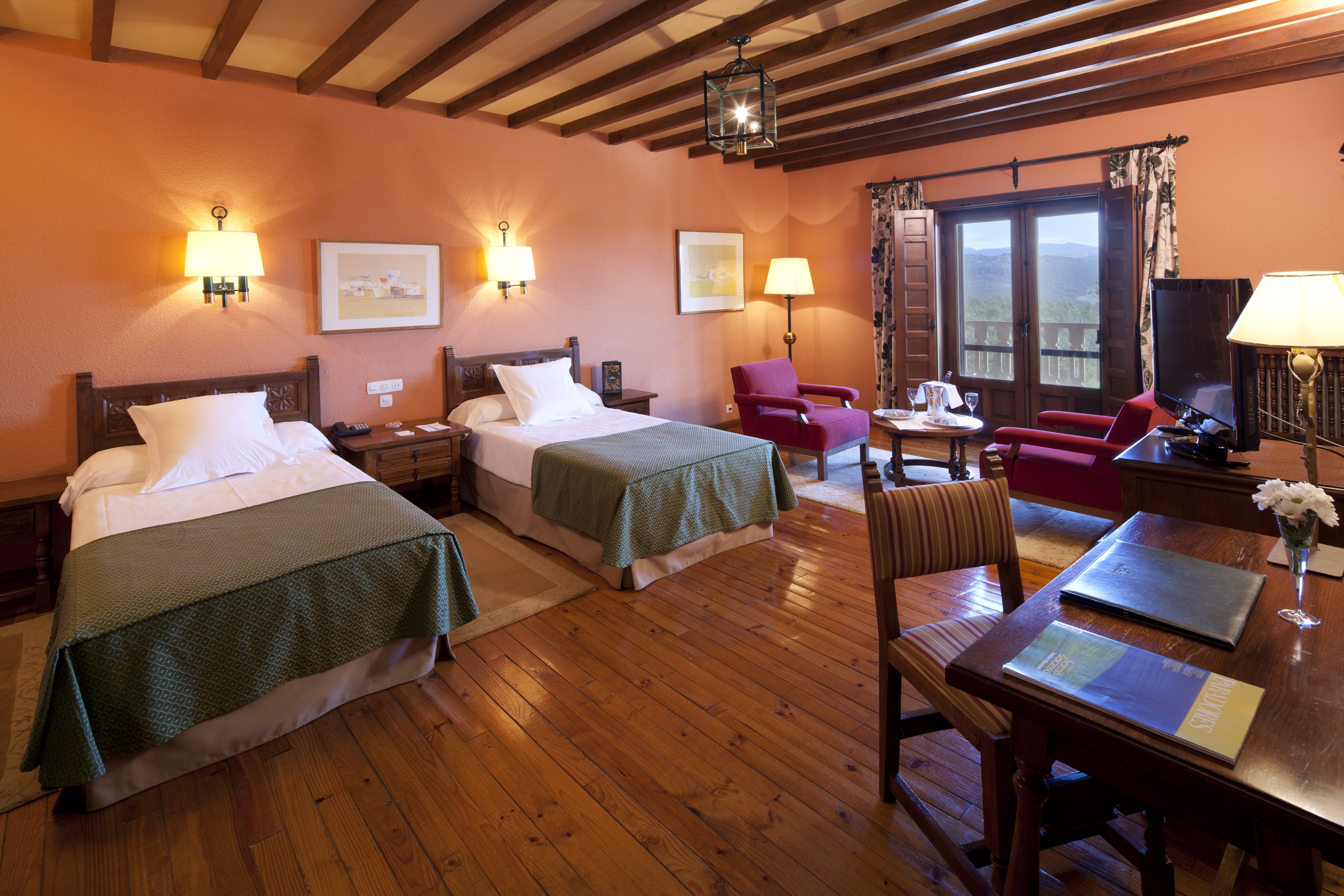 Parador De Cervera