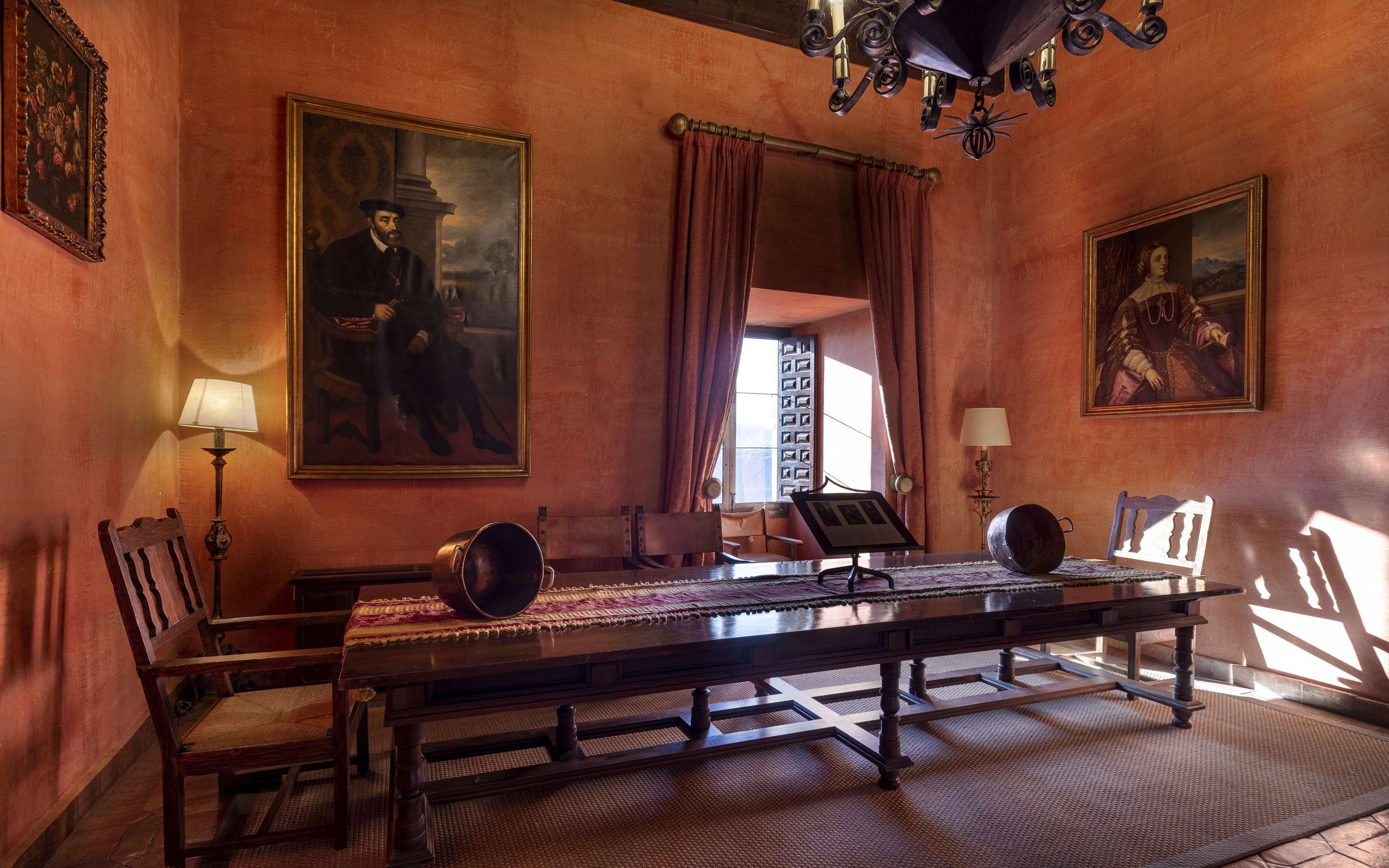 Parador de Jarandilla de la Vera by null