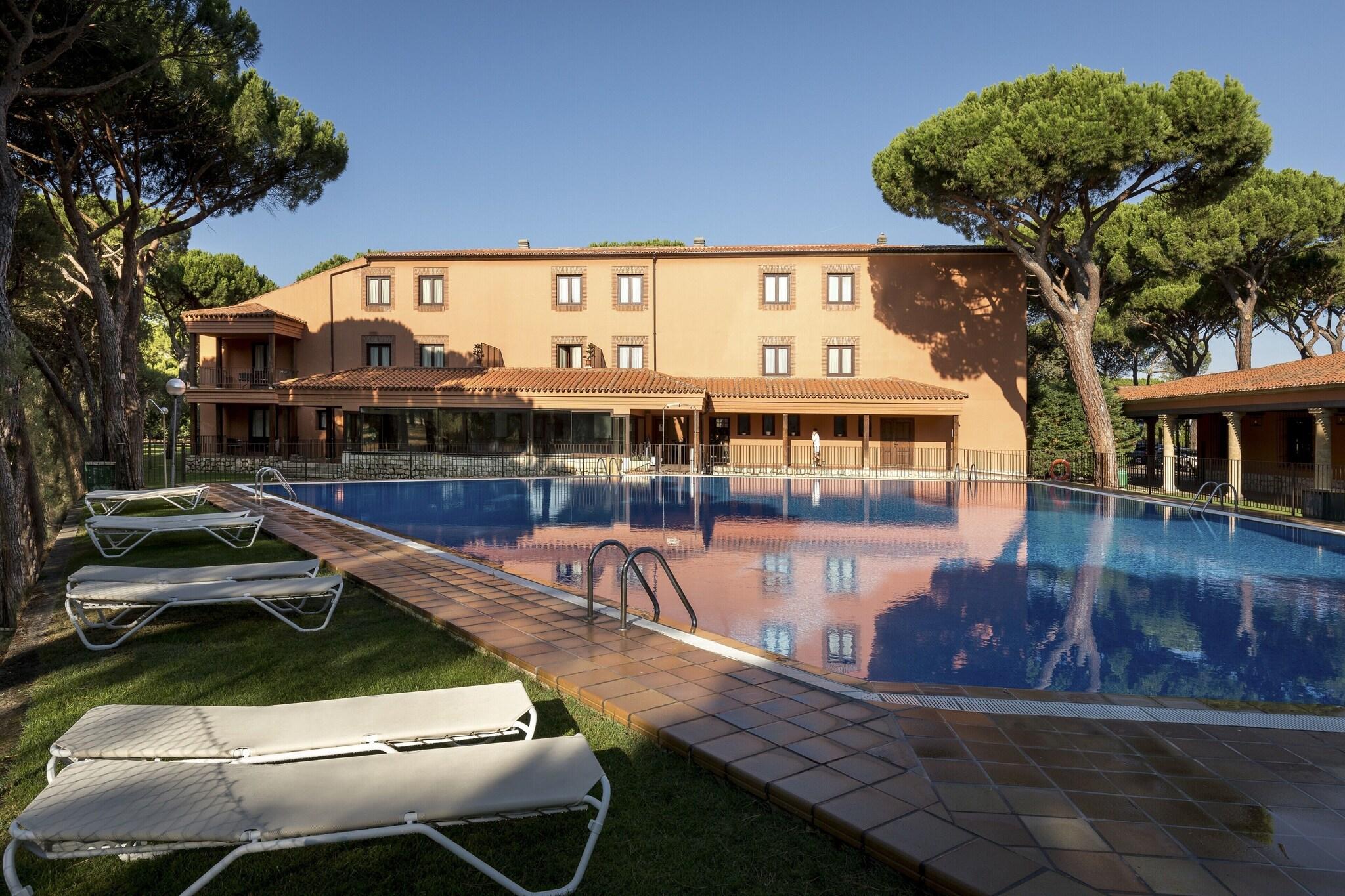 Parador de Tordesillas by null