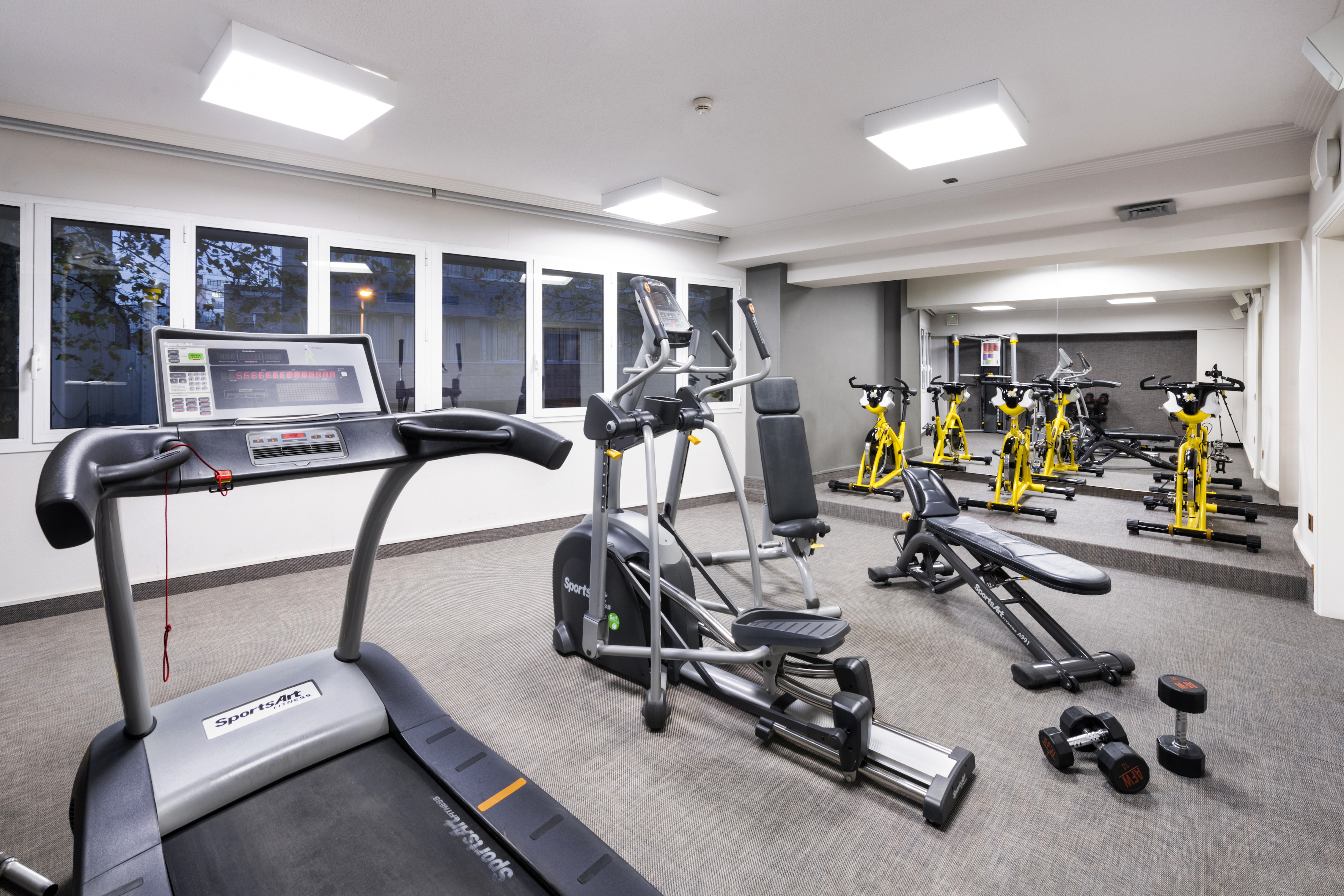 Imagem da galeria de Zenit Barcelona