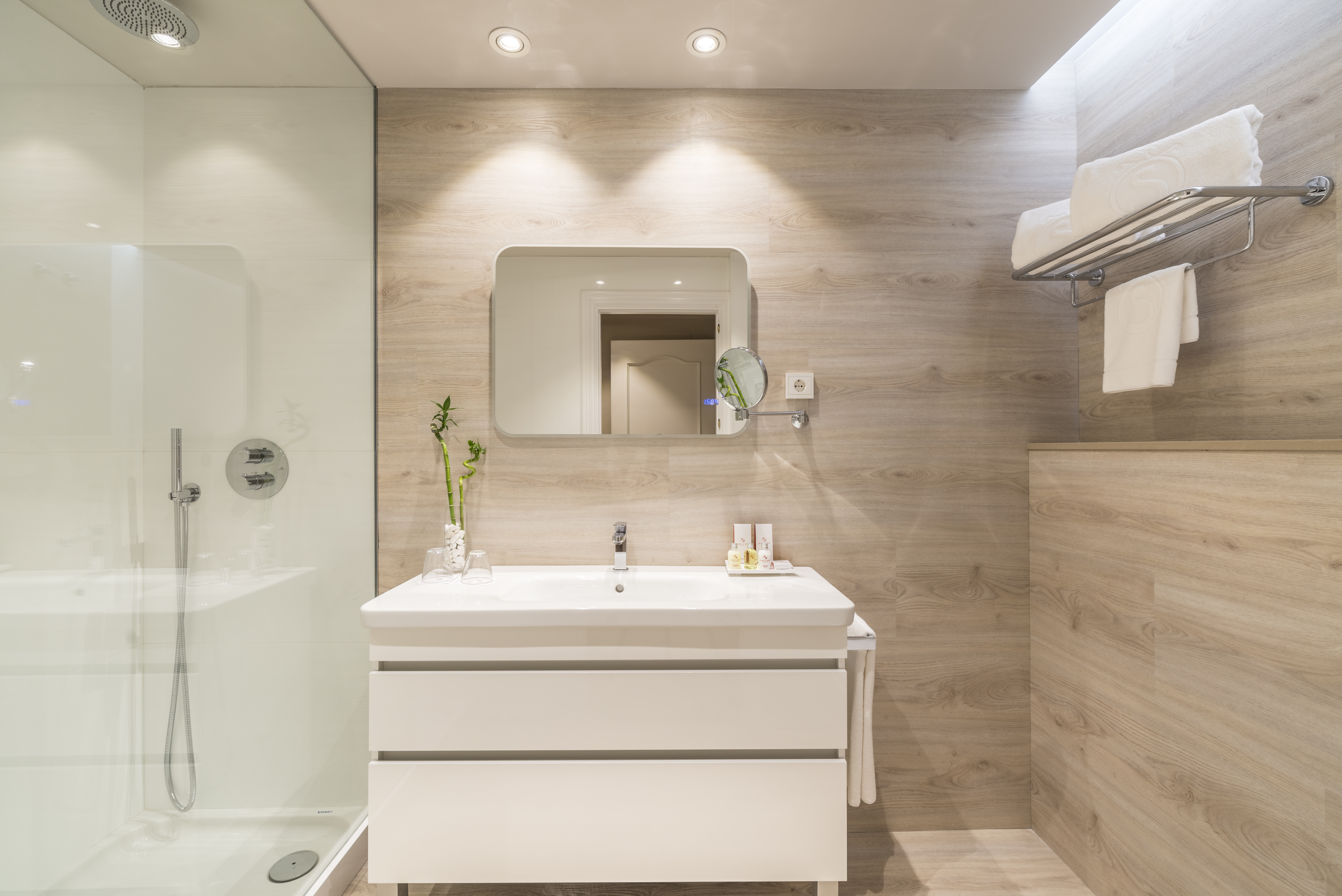 Imagem da galeria de Zenit Barcelona