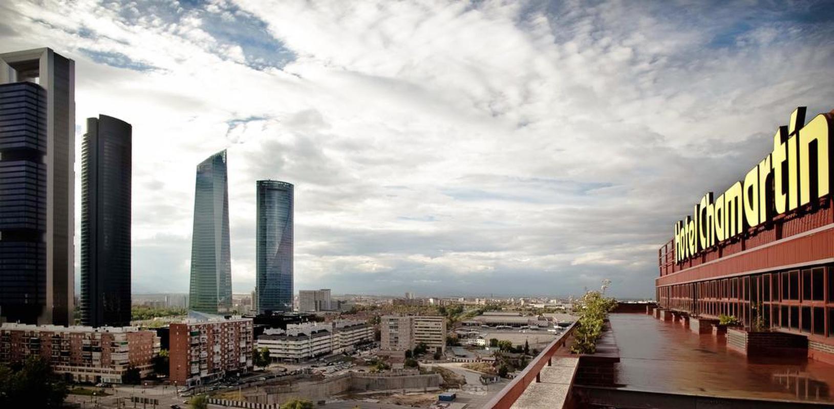 Hotel Chamartin the One - photo